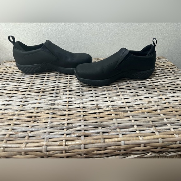 Merrell Men's size 9 Black Slip-On Shoes, no-slip shoes, work shoes, EUC, casual - Picture 5 of 6